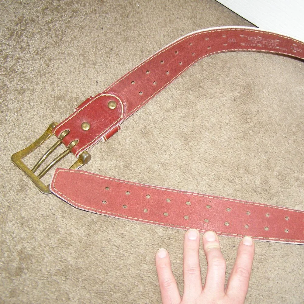 Men's Vintage Belt size 36 Brass Buckle Double Hole 